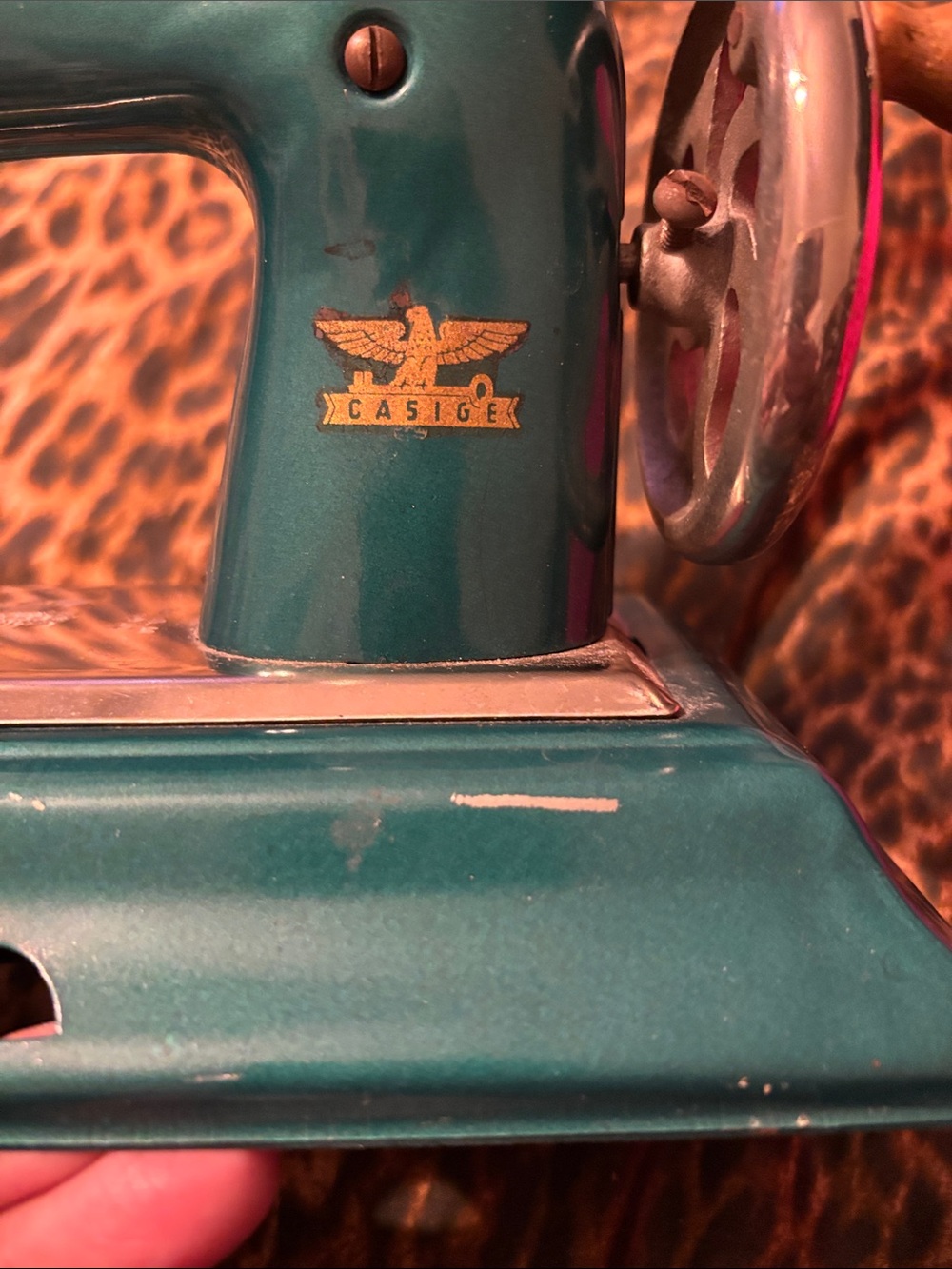 Vintage Teal Mini Sewing Machine with Gold Logo CASIGE - Picture 2 of 5